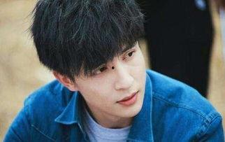 吃瓜娱乐薛之谦是谁,吃瓜娱乐背后的音乐才子
