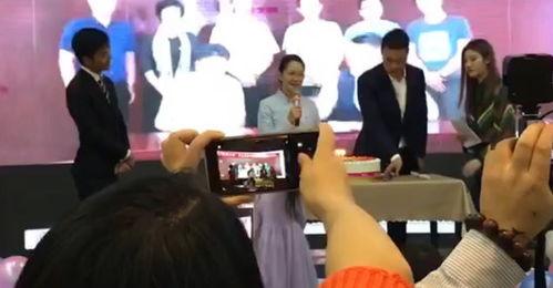 娱乐吃瓜李小露视频,揭秘娱乐圈幕后故事