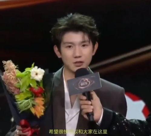 娱乐圈大型吃瓜现场,大型吃瓜现场揭秘幕后真相