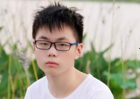 娱乐吃瓜君王子文,娱乐圈的“吃瓜”女王，揭秘明星幕后故事